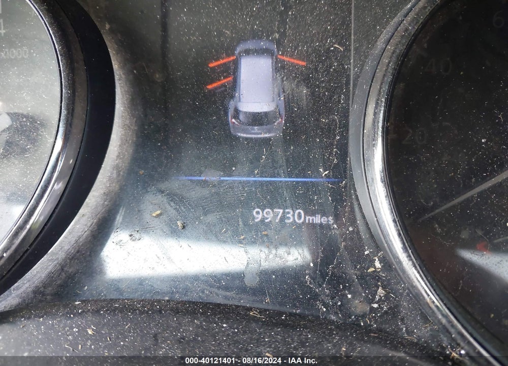 2018 NISSAN ROGUE S VIN: KNMAT2MT3JP562303