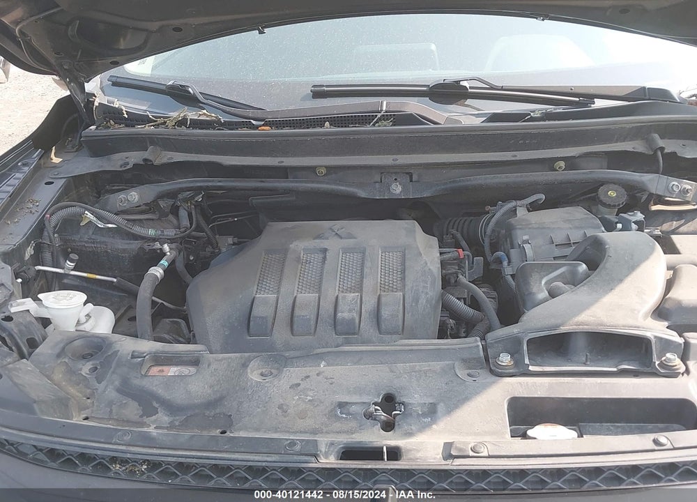 2018 MITSUBISHI ECLIPSE CROSS LE VIN: JA4AT4AA4JZ057903