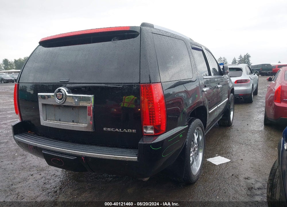 2008 CADILLAC ESCALADE STANDARD VIN: 1GYFK63898R213376