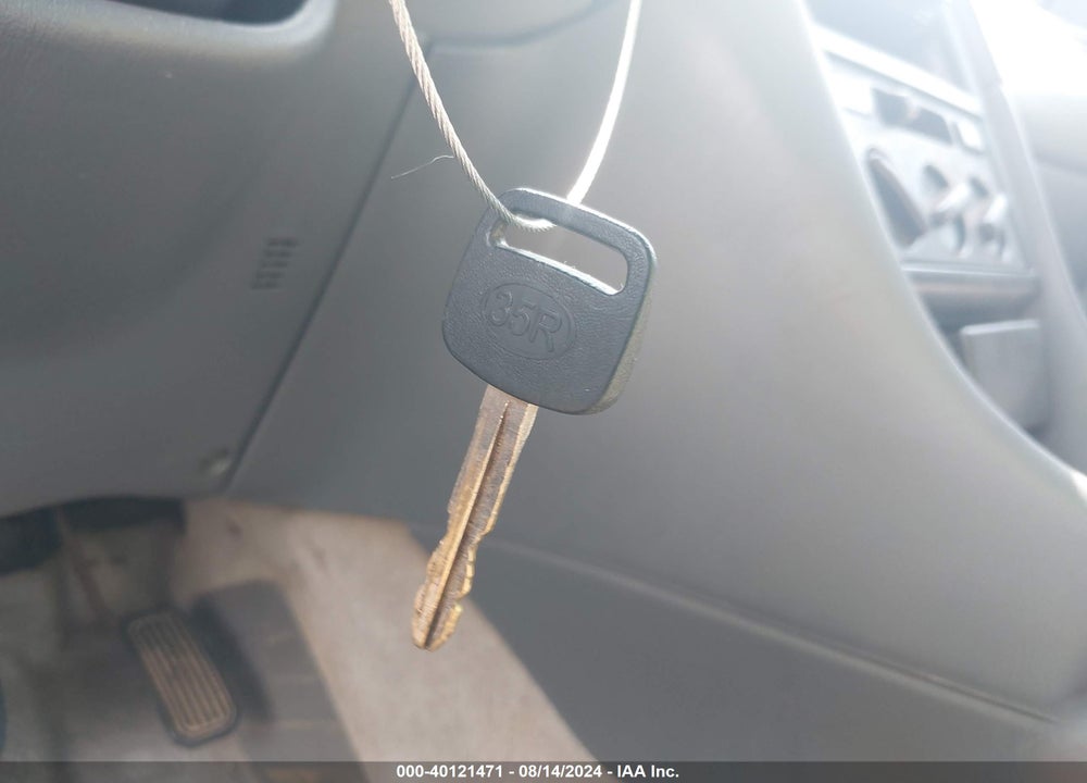 1999 TOYOTA CAMRY VIN: 4T1BF22K8XU077196
