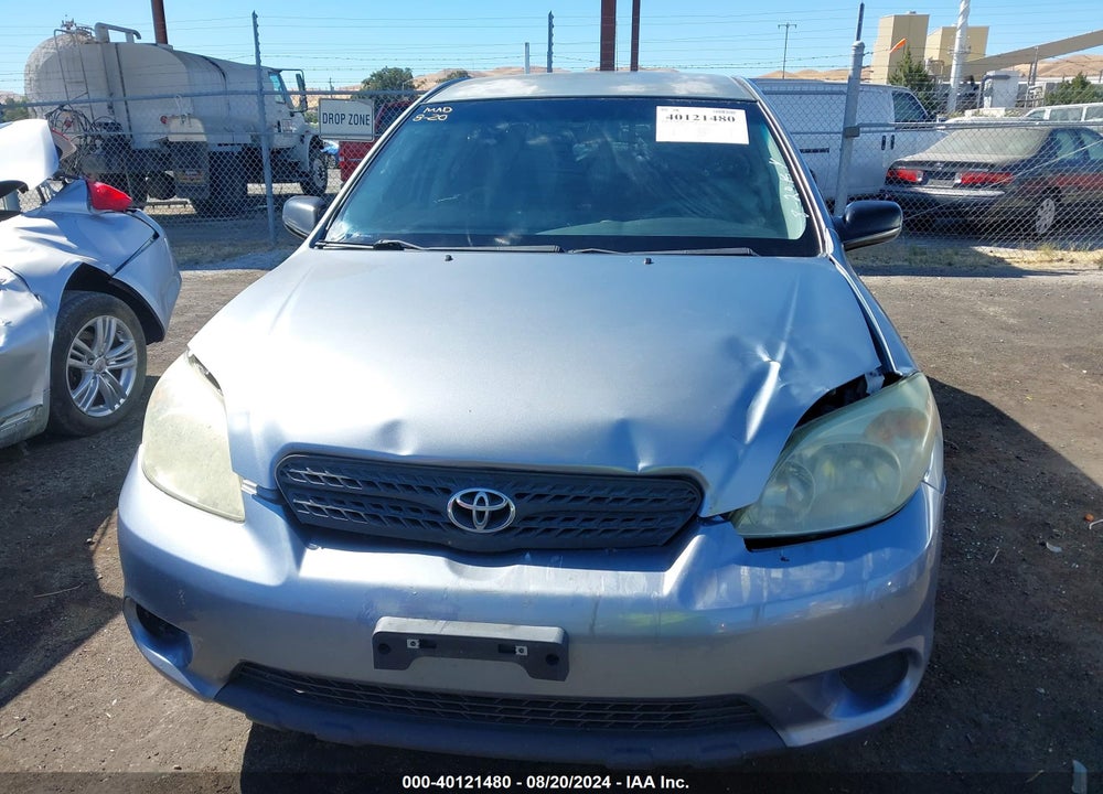 2005 TOYOTA MATRIX VIN: 2T1KR32E05C375649
