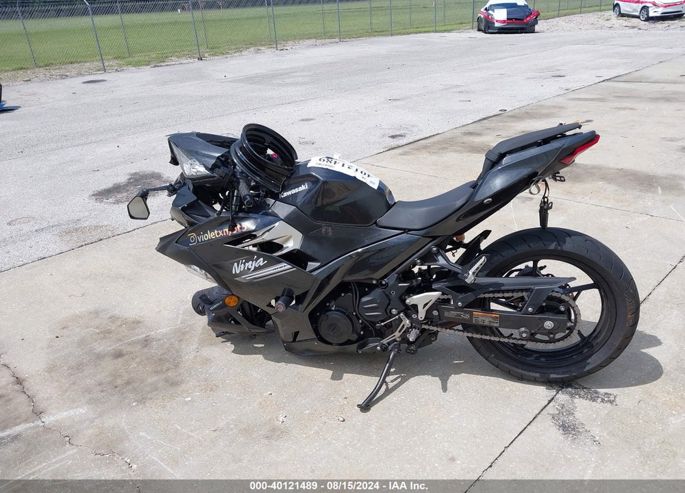 2022 KAWASAKI EX400 VIN: JKAEXKG15NDAG6323