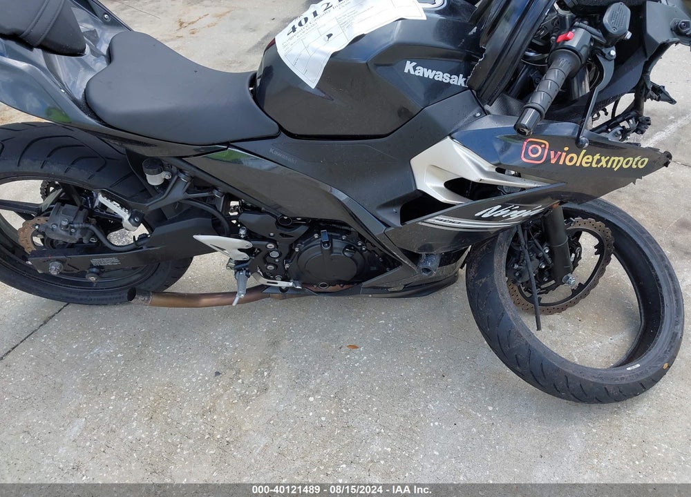 2022 KAWASAKI EX400 VIN: JKAEXKG15NDAG6323