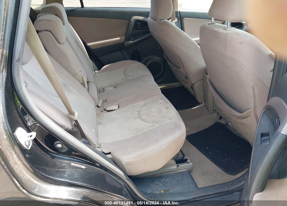 2006 TOYOTA RAV4 VIN: JTMBD35V565028083