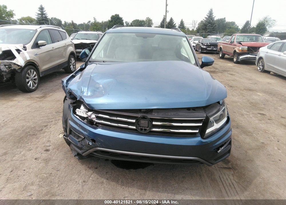 2019 VOLKSWAGEN TIGUAN 2.0T SE/2.0T SEL/2.0T SEL R-LINE/2.0T SEL R-LINE BLACK VIN: 3VV2B7AX1KM083625