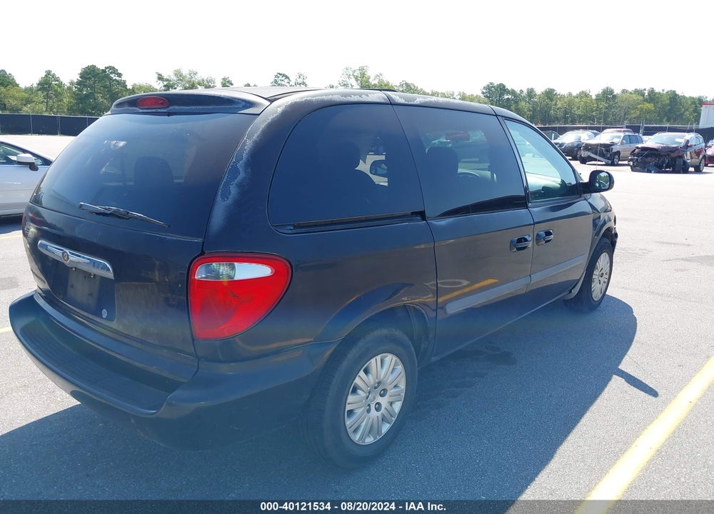 2007 CHRYSLER TOWN & COUNTRY VIN: 1A4GJ45R17B230388
