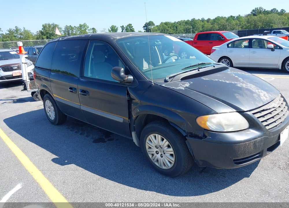2007 CHRYSLER TOWN & COUNTRY VIN: 1A4GJ45R17B230388