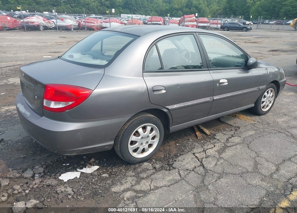 2003 KIA RIO VIN: KNADC125136246092