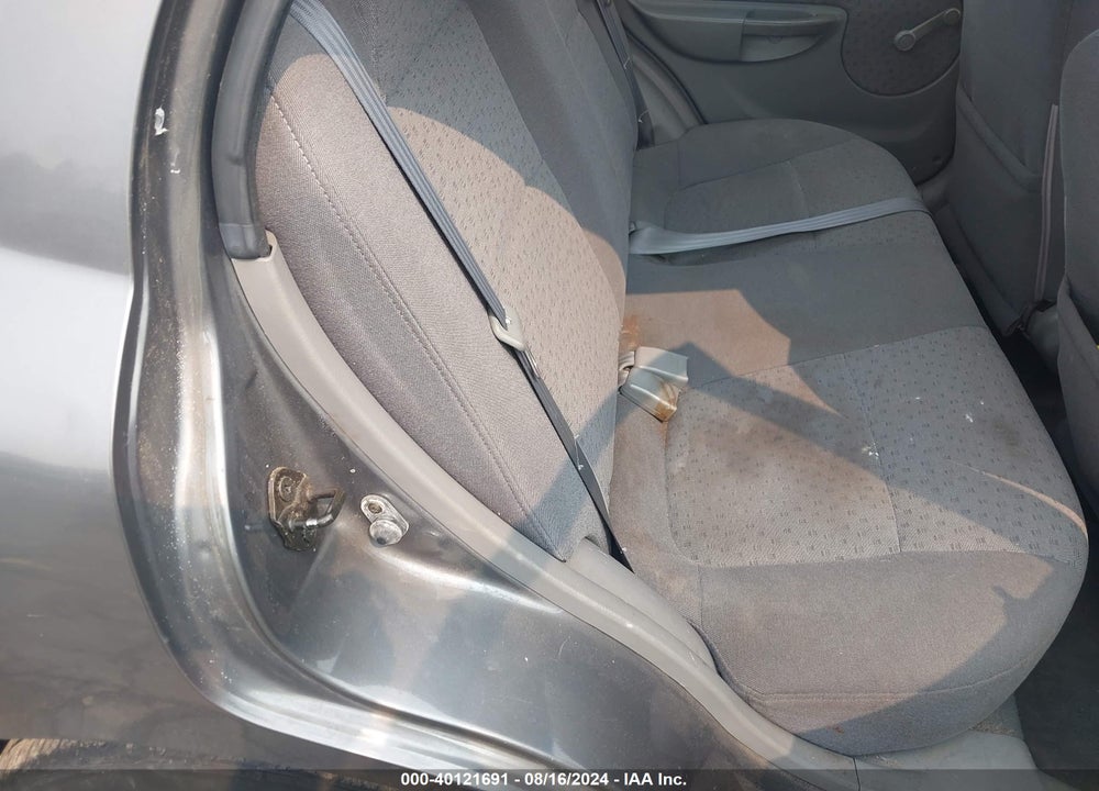 2003 KIA RIO VIN: KNADC125136246092