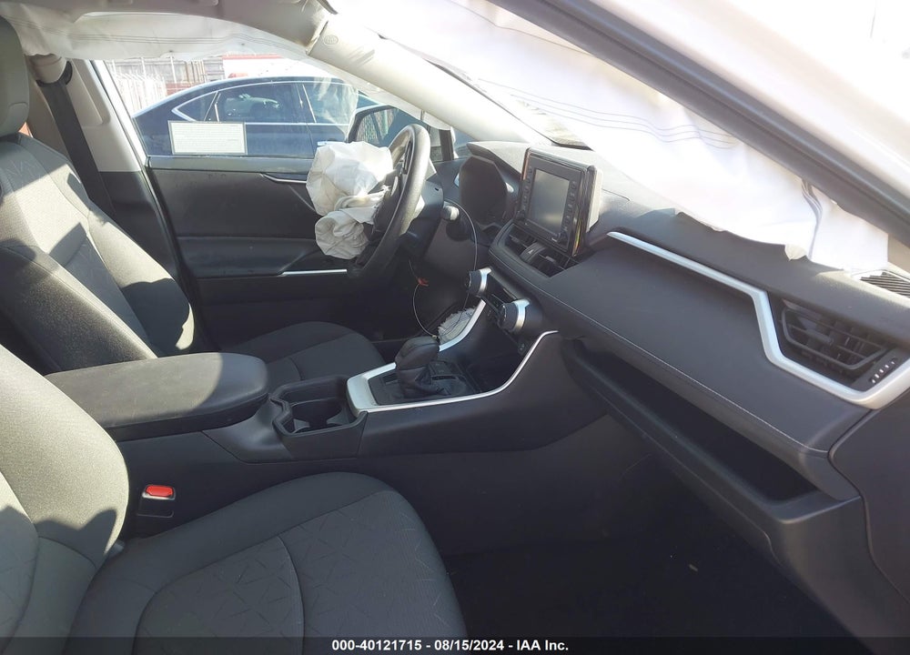 2021 TOYOTA RAV4 XLE VIN: 2T3W1RFV6MW153384