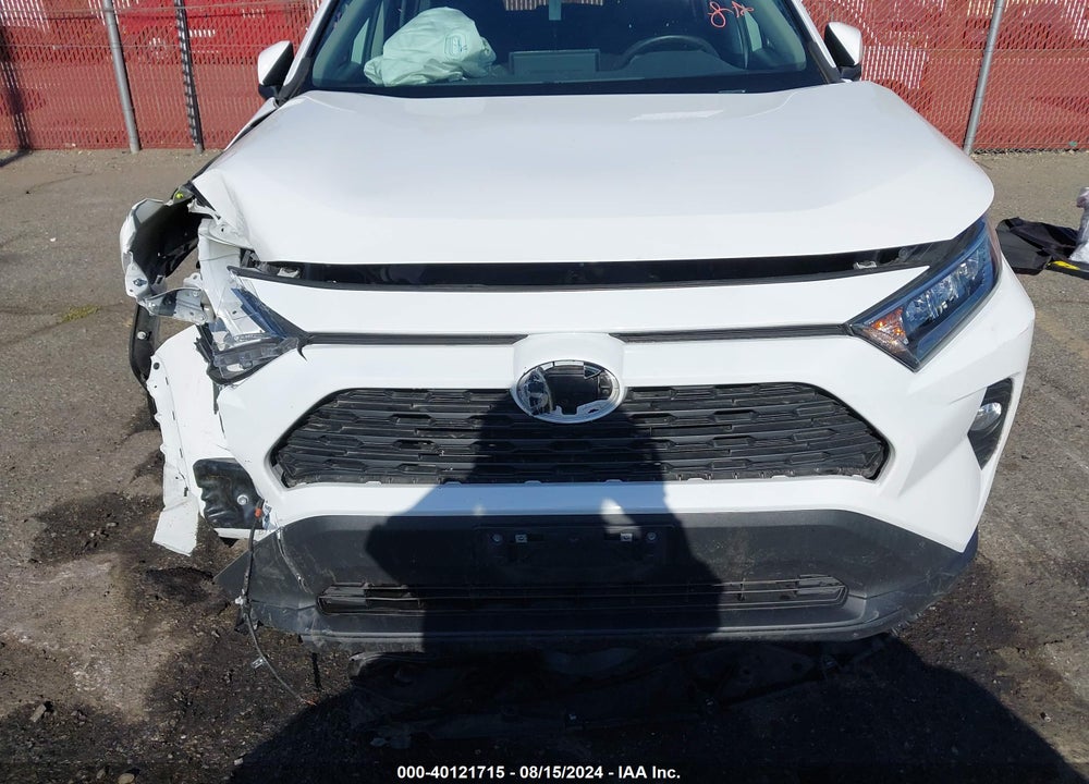 2021 TOYOTA RAV4 XLE VIN: 2T3W1RFV6MW153384