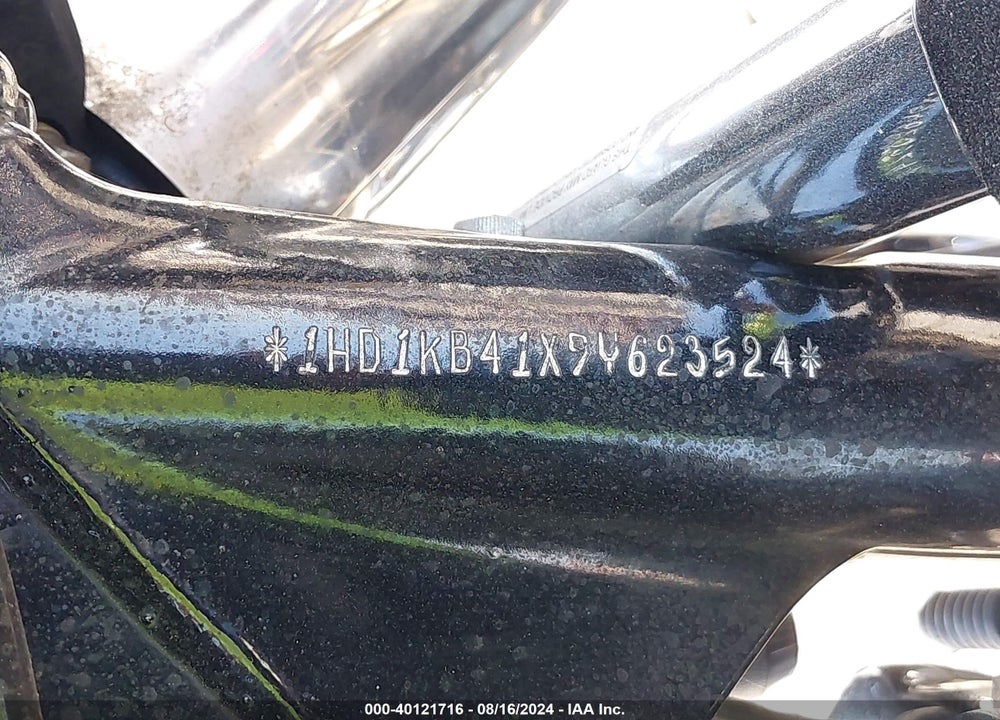 2009 HARLEY-DAVIDSON FLHX VIN: 1HD1KB41X9Y623524