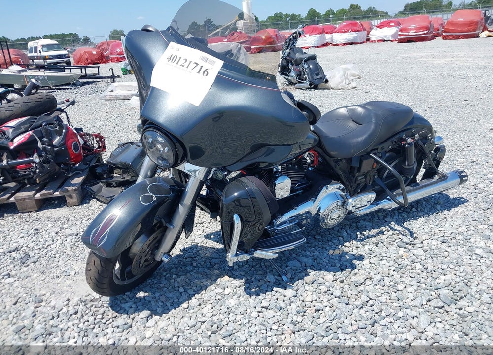 2009 HARLEY-DAVIDSON FLHX VIN: 1HD1KB41X9Y623524