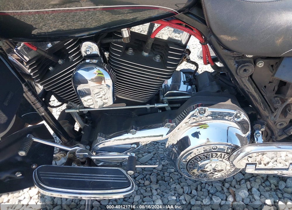 2009 HARLEY-DAVIDSON FLHX VIN: 1HD1KB41X9Y623524