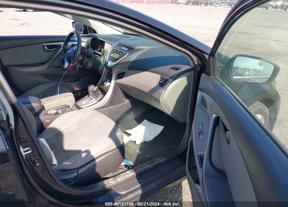 2012 HYUNDAI ELANTRA VIN: KMHDH4AE3CU341669