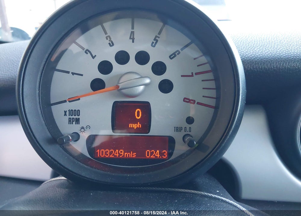 2013 MINI HARDTOP COOPER VIN: WMWSU3C55DT680775