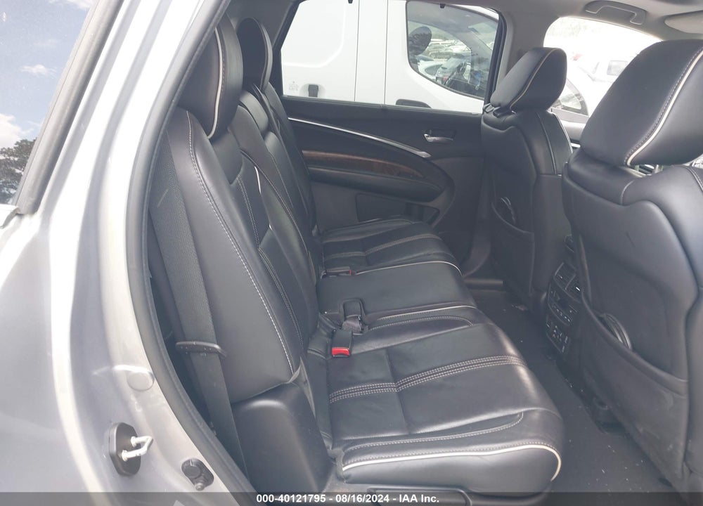 2017 ACURA MDX ADVANCE ENTERTAINMENT PKGS VIN: 5FRYD4H94HB018031