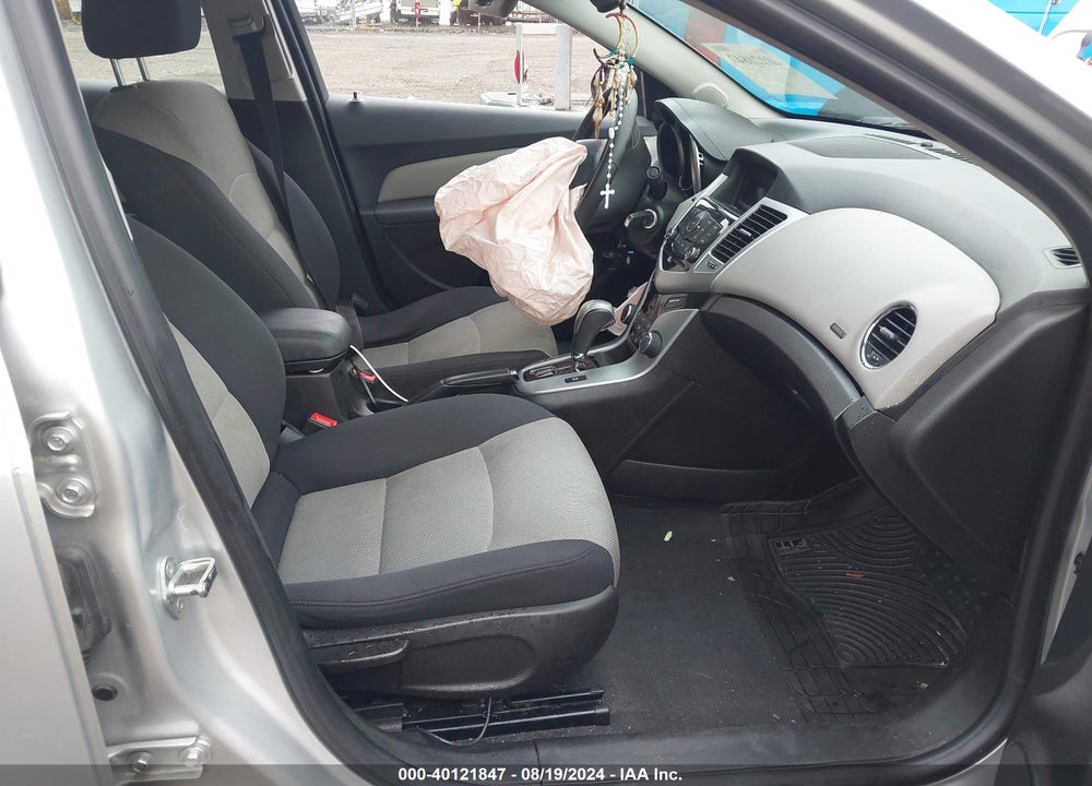 2016 CHEVROLET CRUZE LIMITED LS AUTO VIN: 1G1PC5SG6G7187543
