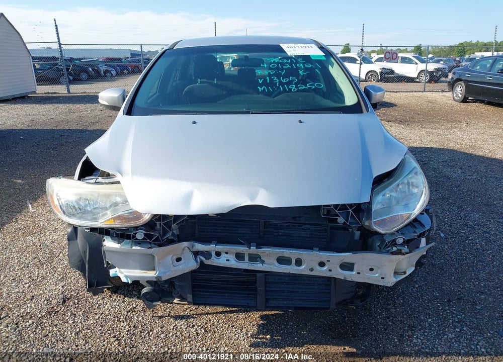 2014 FORD FOCUS SE VIN: 1FADP3F26EL181365