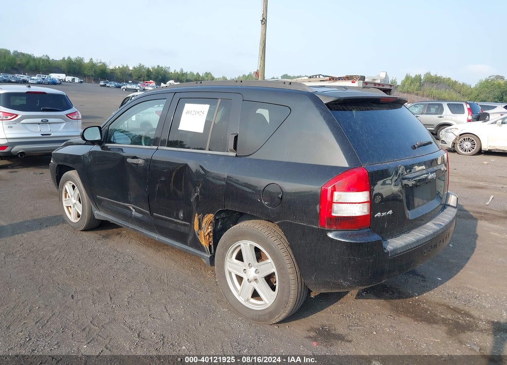 2008 JEEP COMPASS SPORT VIN: 1J8FF47W08D658117