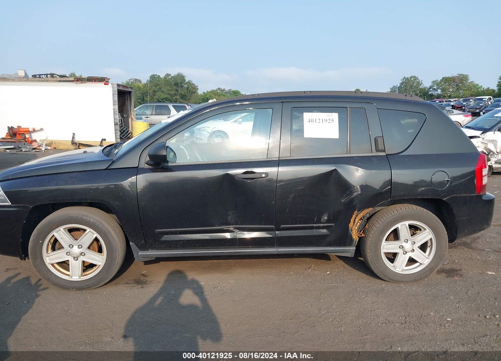 2008 JEEP COMPASS SPORT VIN: 1J8FF47W08D658117