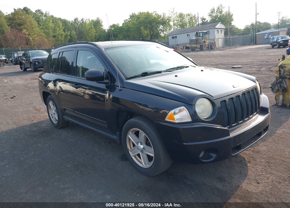 2008 JEEP COMPASS SPORT VIN: 1J8FF47W08D658117
