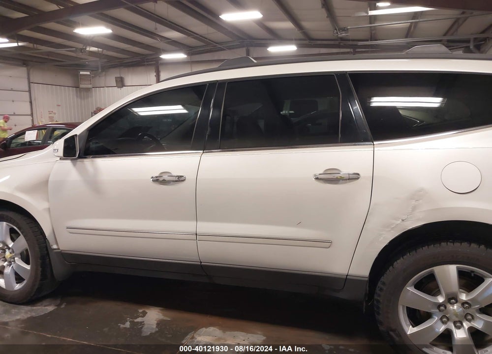2011 CHEVROLET TRAVERSE LTZ VIN: 1GNKRLED8BJ122475