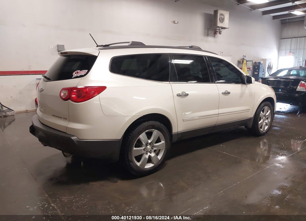 2011 CHEVROLET TRAVERSE LTZ VIN: 1GNKRLED8BJ122475