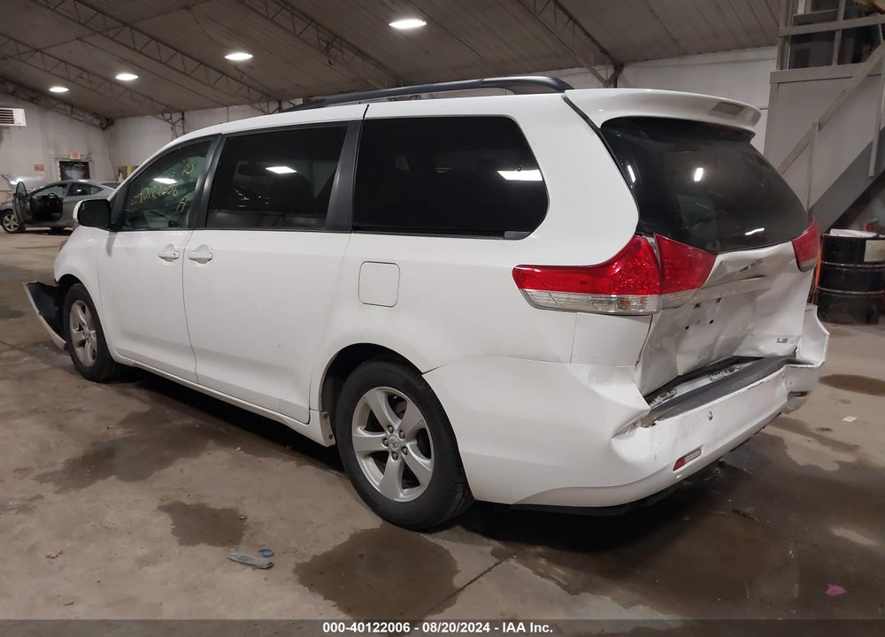 2011 TOYOTA SIENNA LE V6 VIN: 5TDKK3DC0BS123449