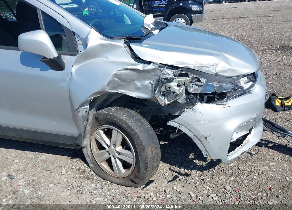 2021 CHEVROLET TRAX AWD LS VIN: KL7CJNSB6MB349791