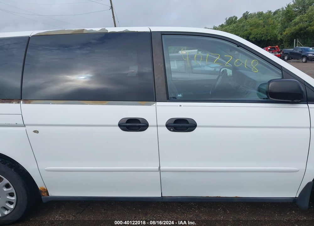 2004 HONDA ODYSSEY LX VIN: 5FNRL185X4B131383