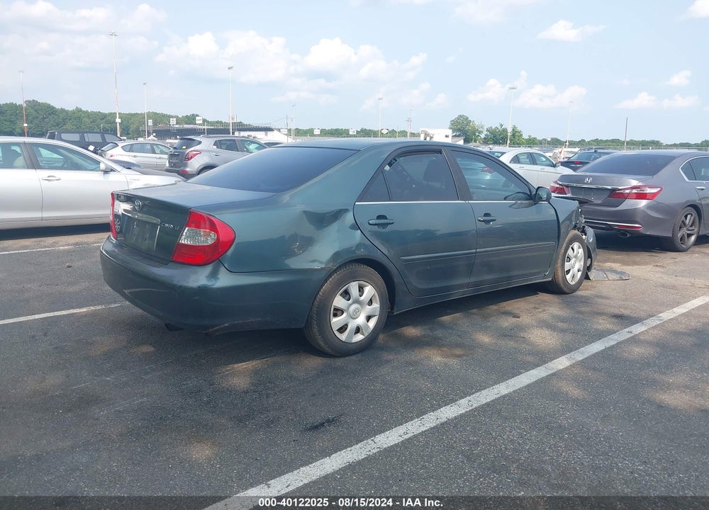 2004 TOYOTA CAMRY LE VIN: 4T1BE32K74U313924