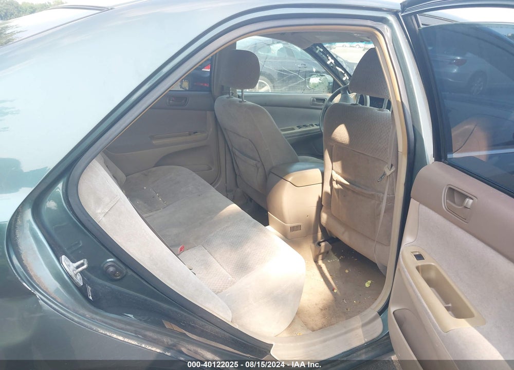 2004 TOYOTA CAMRY LE VIN: 4T1BE32K74U313924