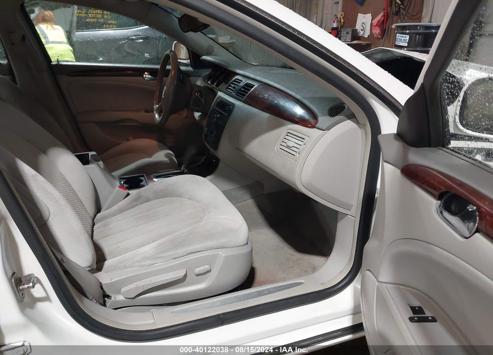 2008 BUICK LUCERNE CX VIN: 1G4HP57238U152728