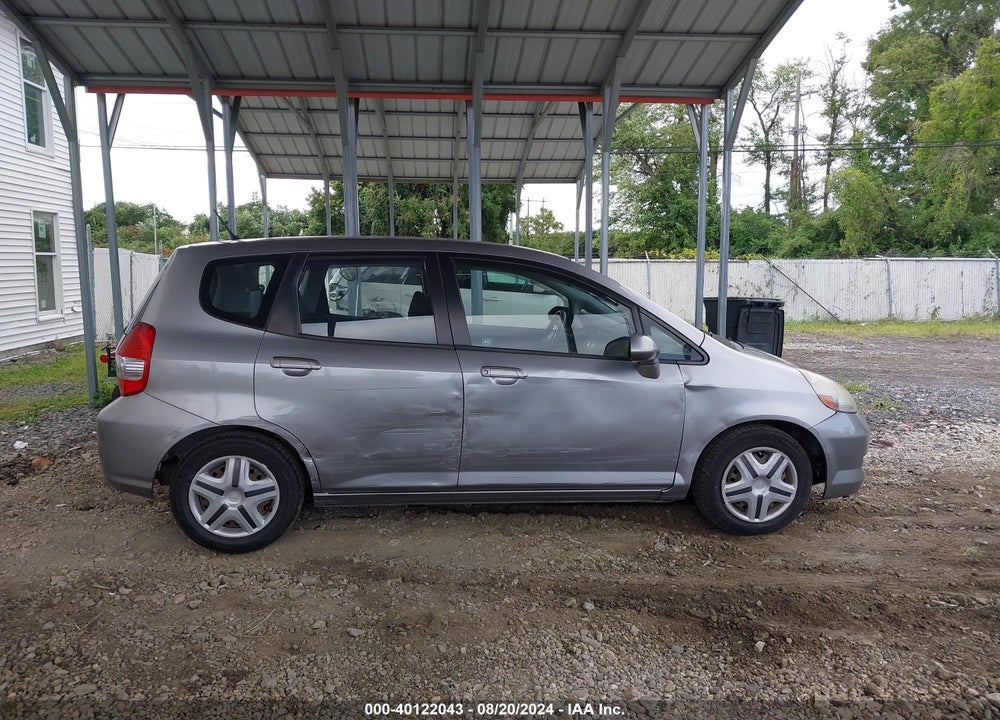 2008 HONDA FIT VIN: JHMGD38468S061105
