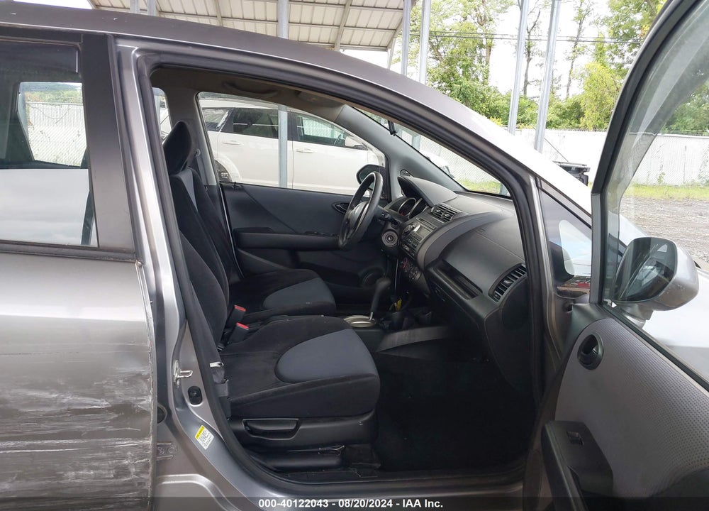 2008 HONDA FIT VIN: JHMGD38468S061105