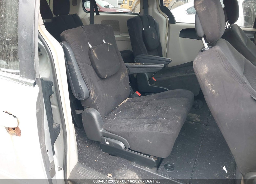 2011 CHRYSLER TOWN & COUNTRY TOURING VIN: 2A4RR5DG6BR641755