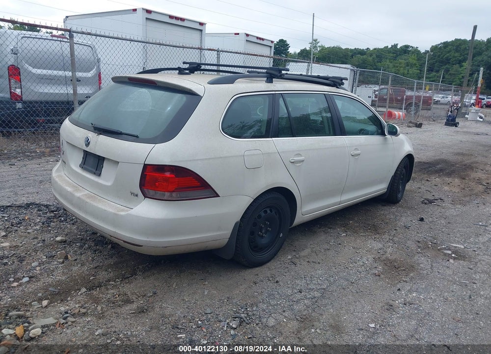 2012 VOLKSWAGEN JETTA SPORTWAGEN 2.0L TDI VIN: 3VWPL7AJ4CM682790
