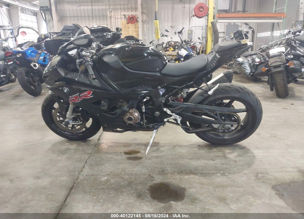 2022 BMW S 1000 RR VIN: WB10E2305N6E95907
