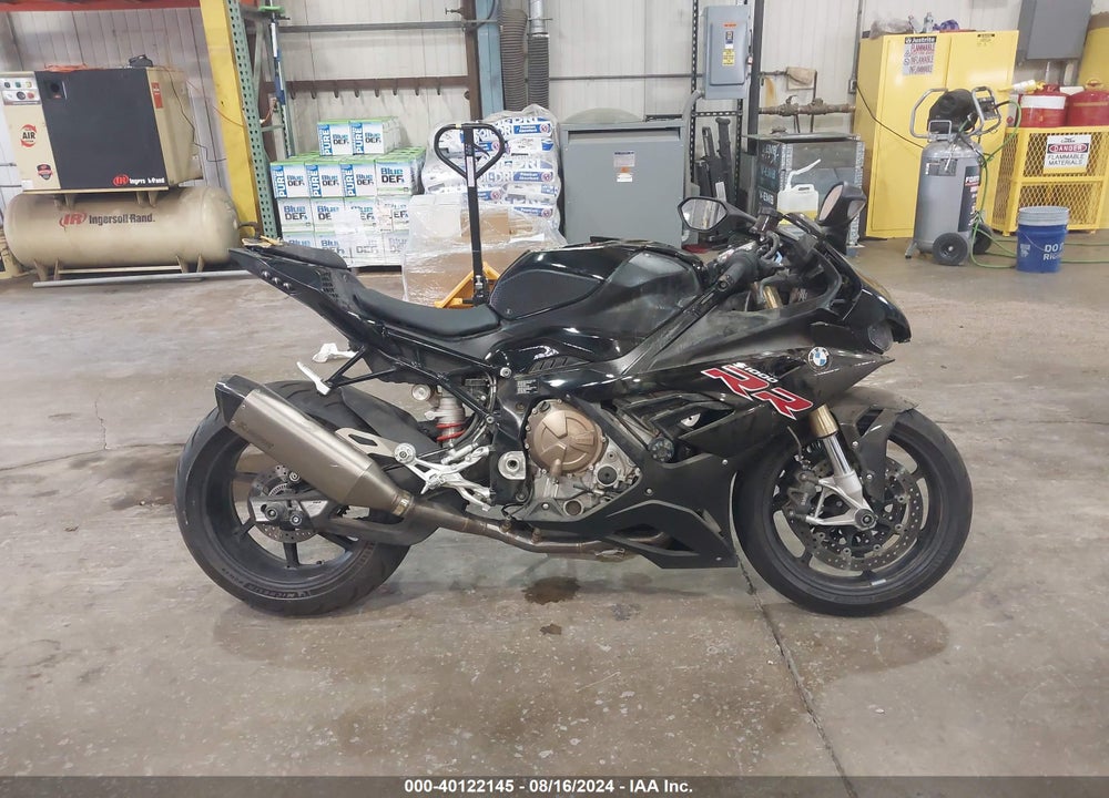2022 BMW S 1000 RR VIN: WB10E2305N6E95907