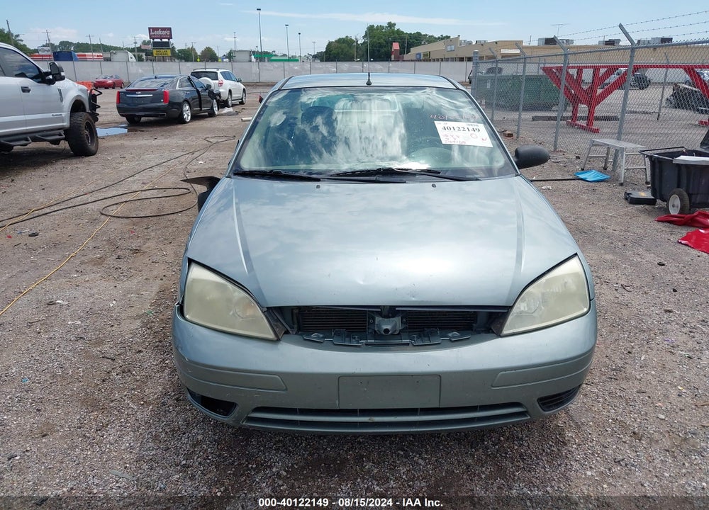 2005 FORD FOCUS VIN: 1FAFP34N05W117780