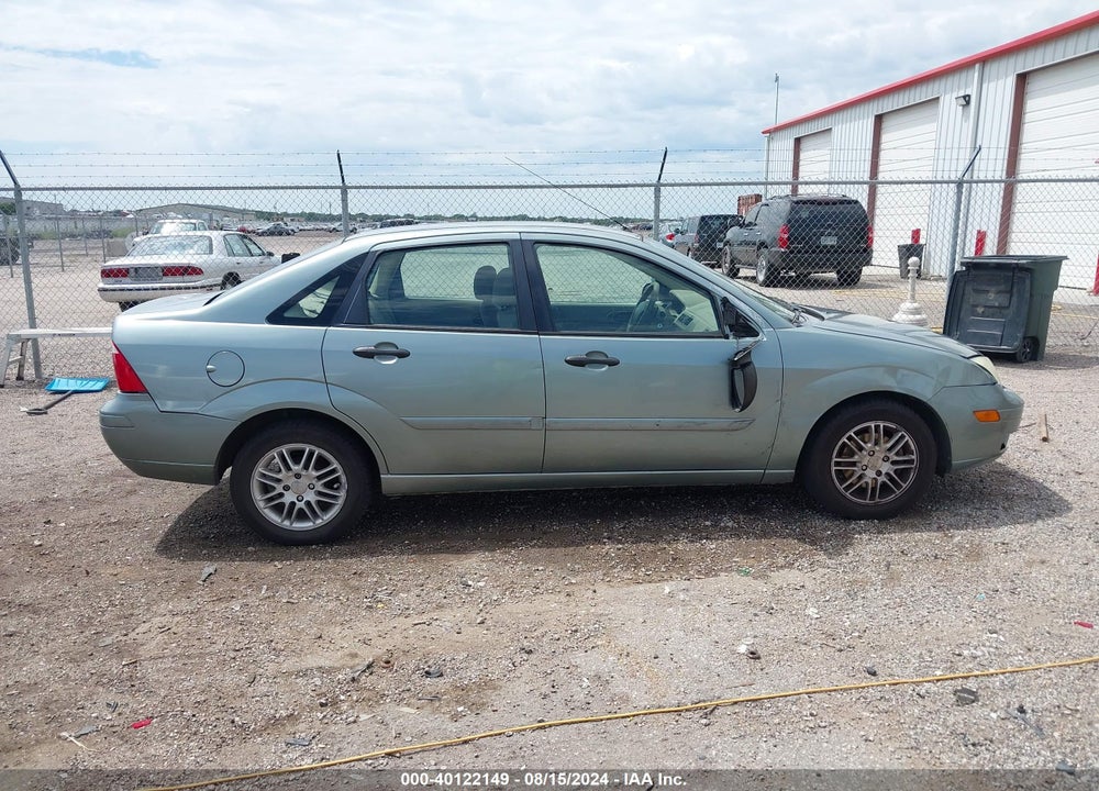2005 FORD FOCUS VIN: 1FAFP34N05W117780
