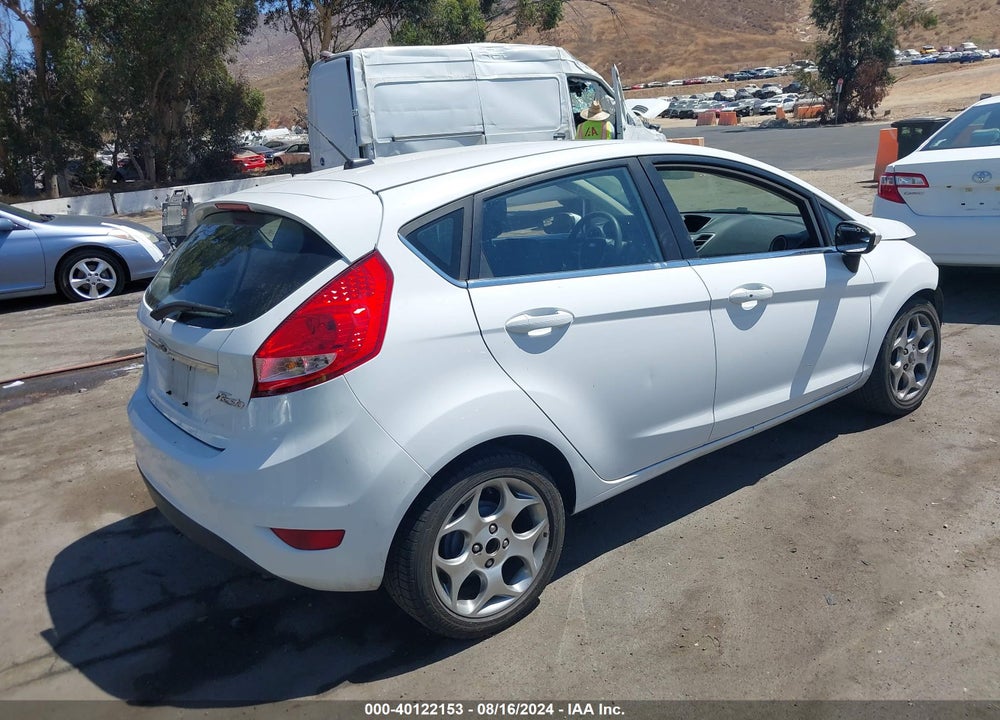2011 FORD FIESTA SES VIN: 3FADP4FJ3BM177393