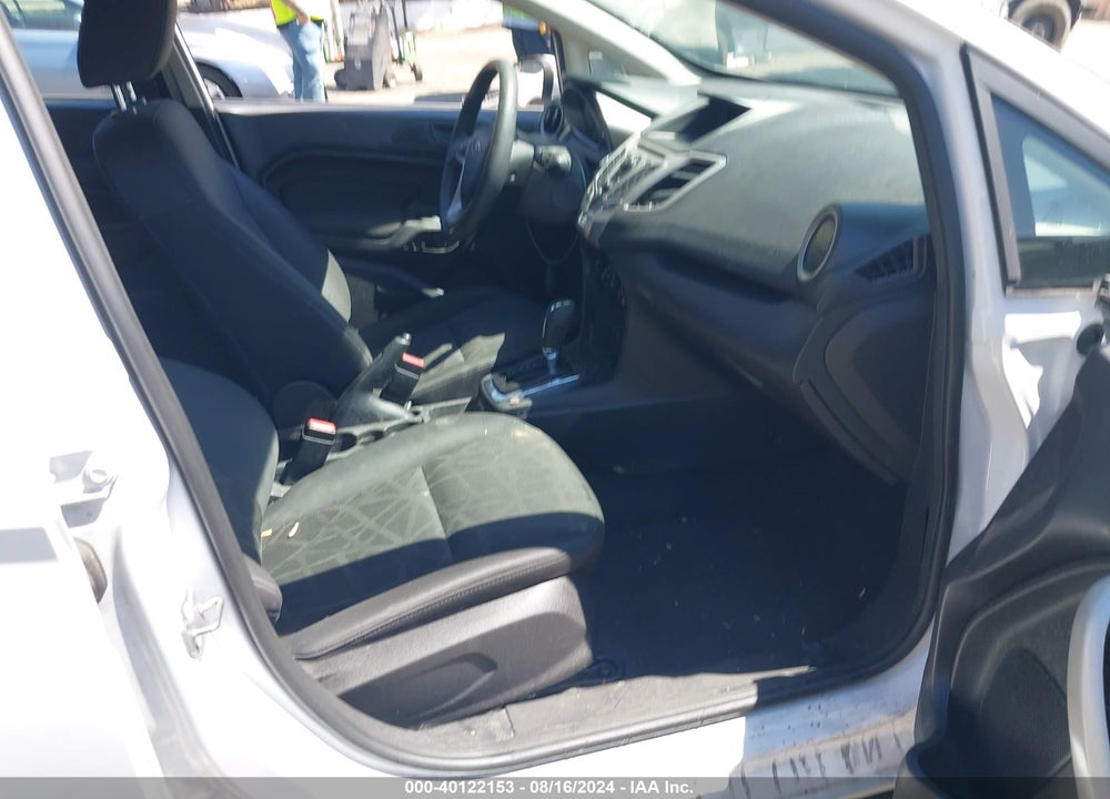 2011 FORD FIESTA SES VIN: 3FADP4FJ3BM177393