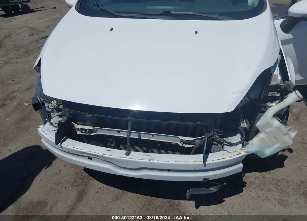 2011 FORD FIESTA SES VIN: 3FADP4FJ3BM177393