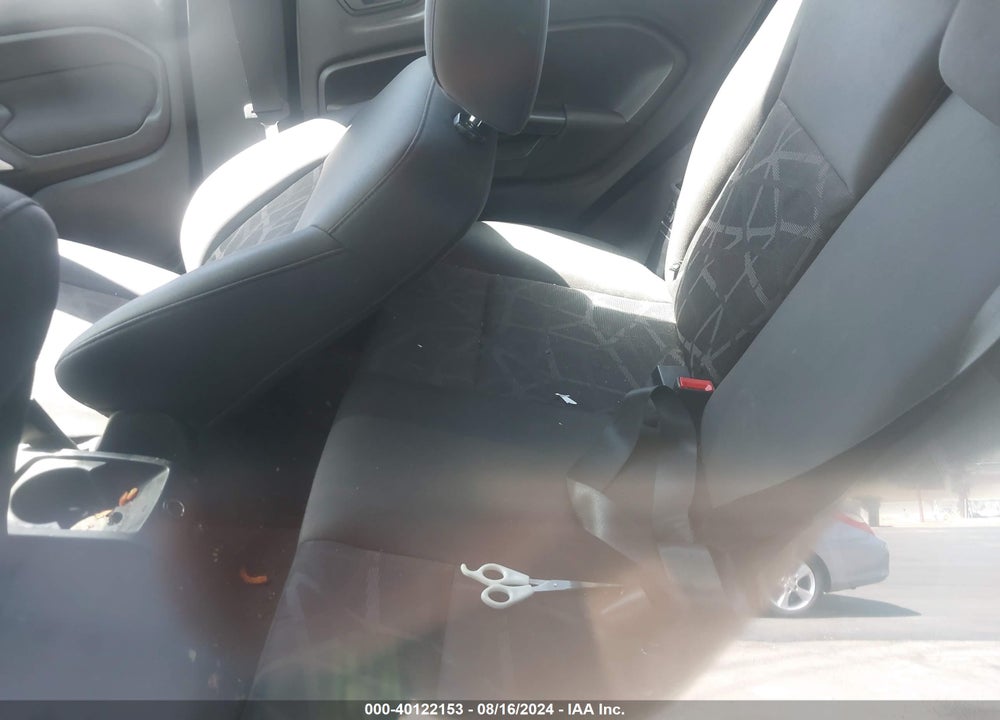 2011 FORD FIESTA SES VIN: 3FADP4FJ3BM177393