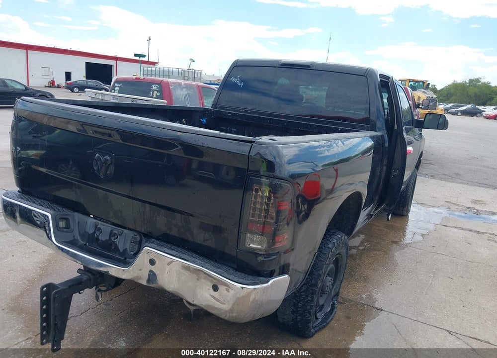2016 RAM 2500 TRADESMAN VIN: 3C6UR5CL3GG167069