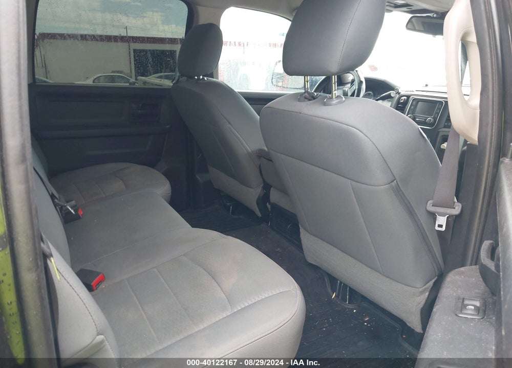 2016 RAM 2500 TRADESMAN VIN: 3C6UR5CL3GG167069