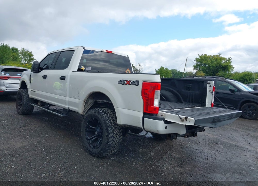 2017 FORD F-250 XLT VIN: 1FT7W2BT4HEC56401