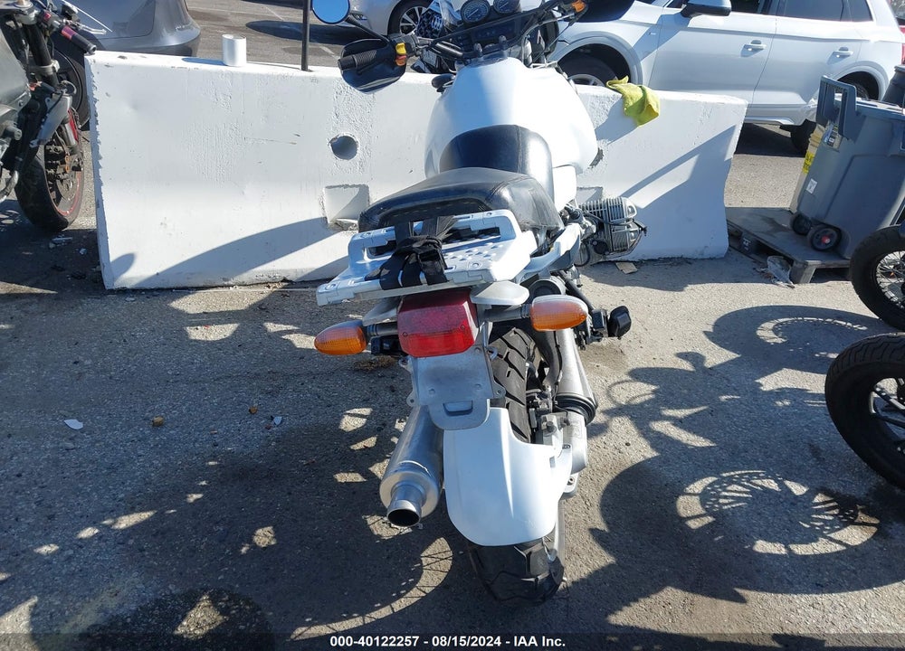 1999 BMW R1100 GS VIN: WB10409B3XZB86356